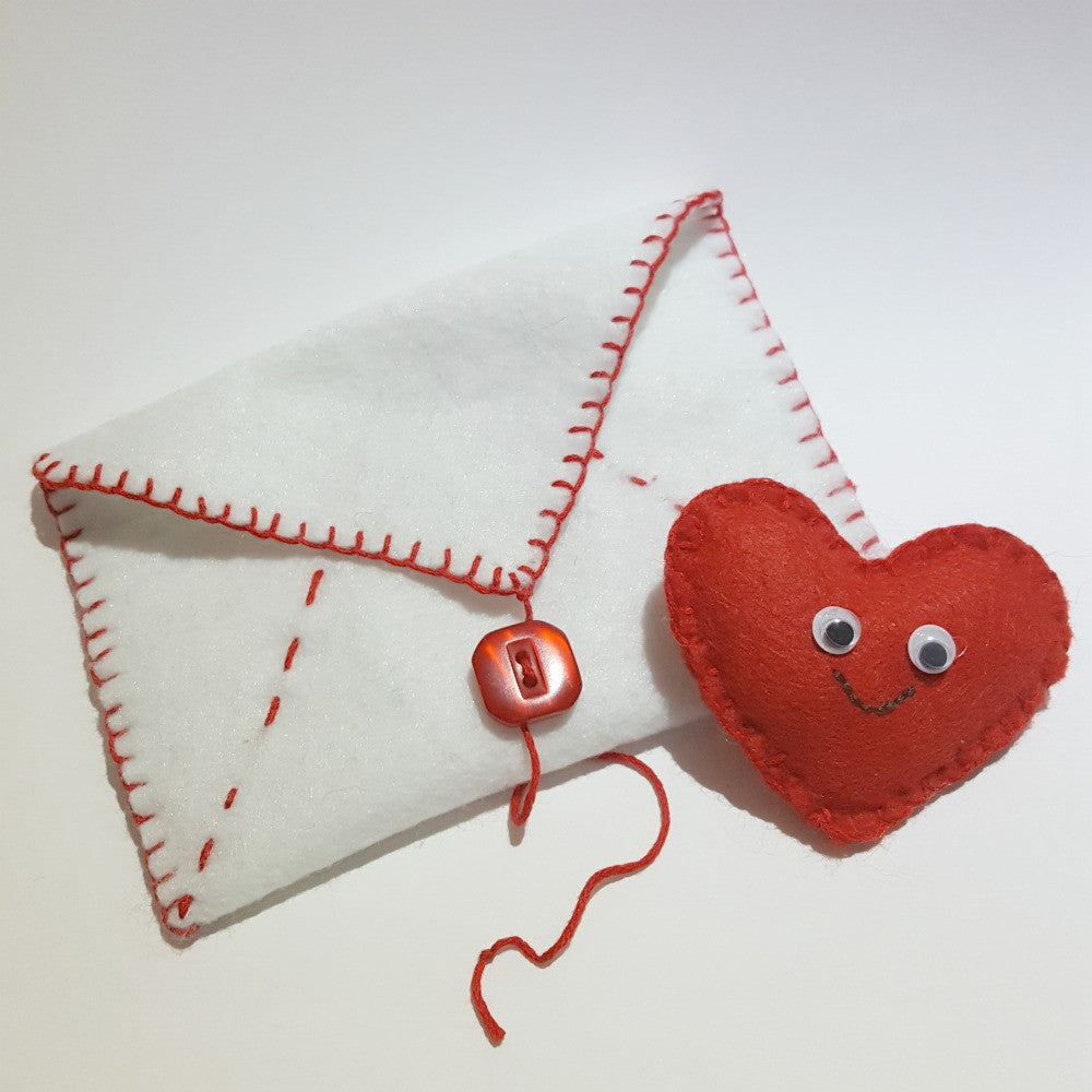 FREE pattern download Little Love Note